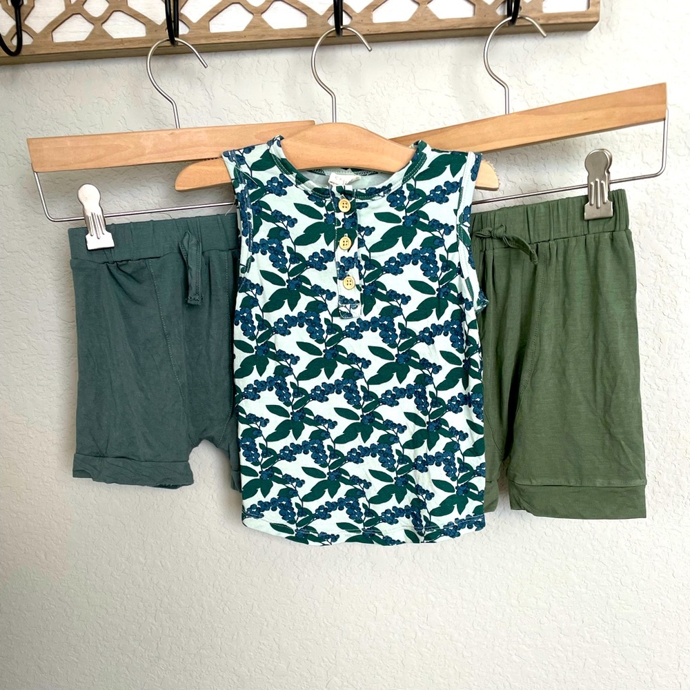 KateQuinn bamboo tank top and short set 18/24m